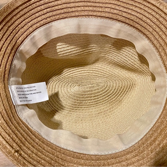 Kids Banded Hat - Picture 3 of 3